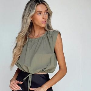 VESTIQUE Peace Offering Top Olive Size L